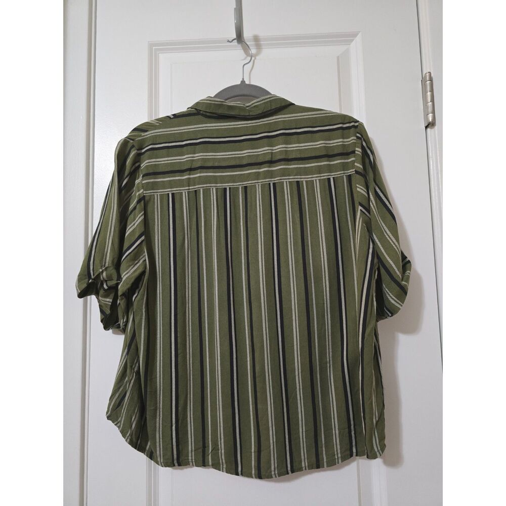 Olive Striped Boxy Button Down Shirt Size L